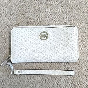 Michael Kors Continental White Snakeskin Leather Full Zip Clutch Wristlet